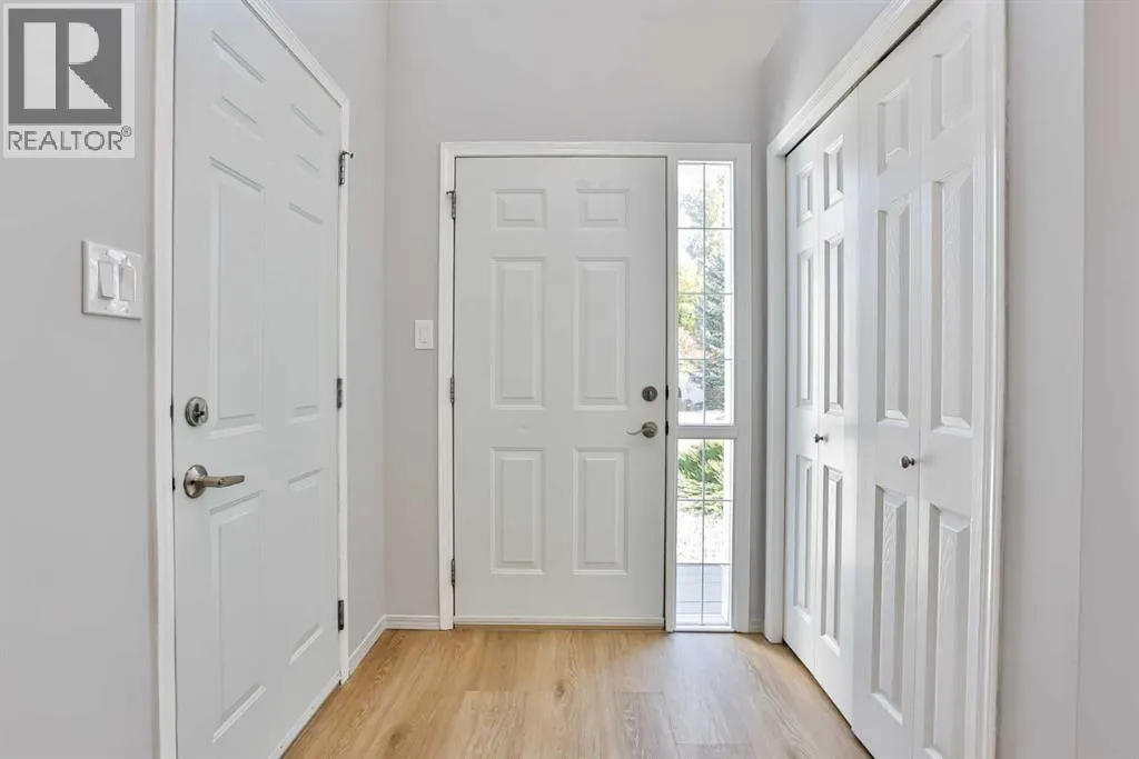 30 MT Backus Crescent W