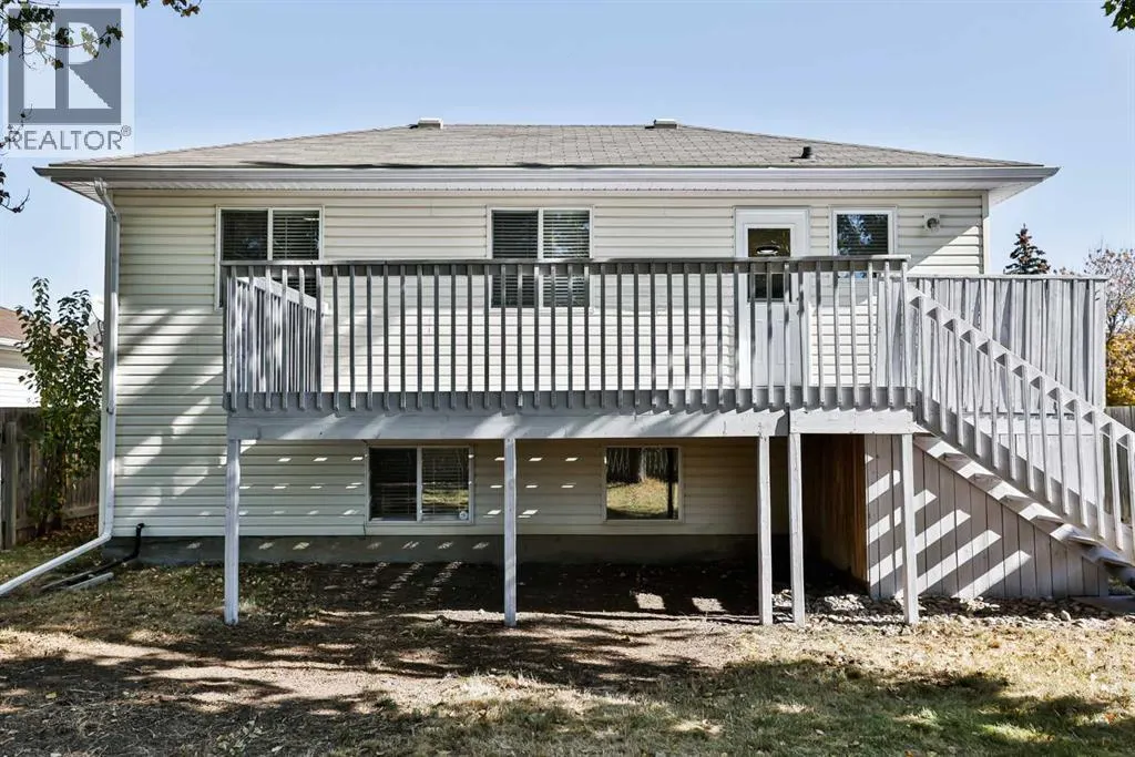 30 MT Backus Crescent W