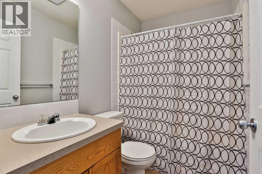 30 MT Backus Crescent W