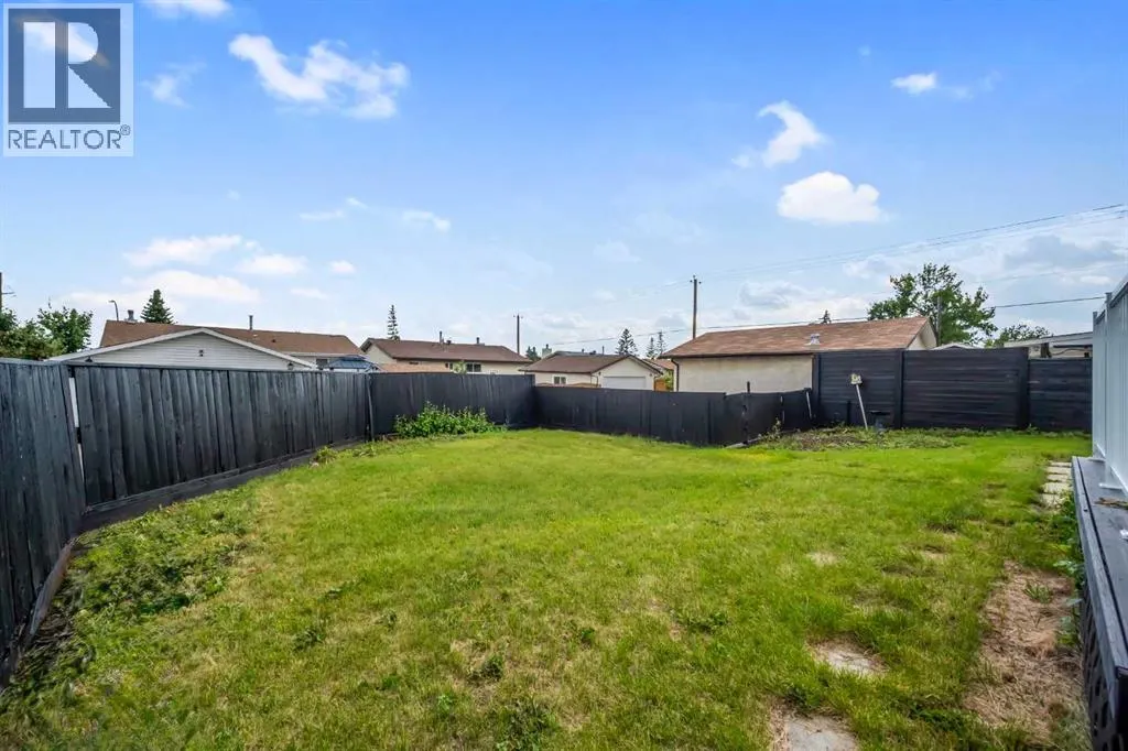 951 Maitland Way NE
