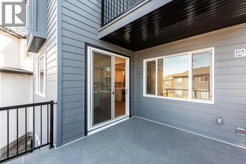 77 Waterford Crescent