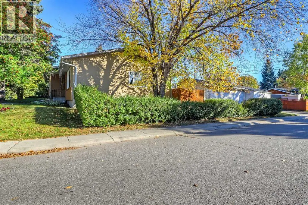 5219 Valiant Drive NW