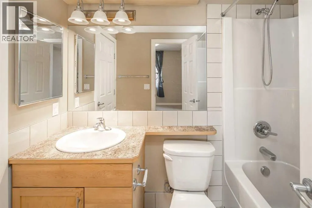 103, 2419 Centre Street NW