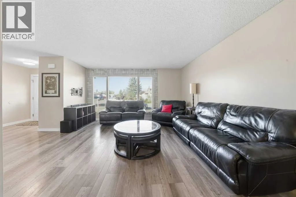 21 Cunningham Crescent