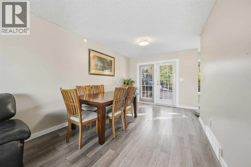 21 Cunningham Crescent