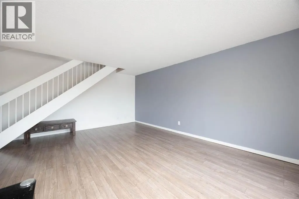 1644, 21 Macdonald Drive