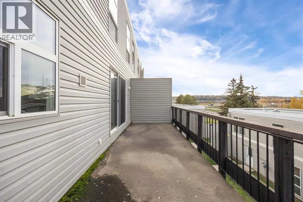 1644, 21 Macdonald Drive