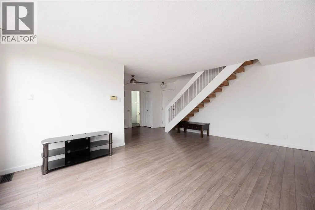 1644, 21 Macdonald Drive
