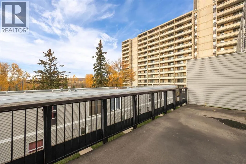 1644, 21 Macdonald Drive