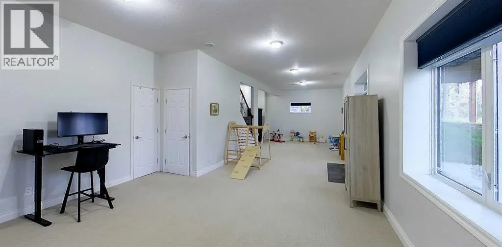 7 Bench Creek Estate