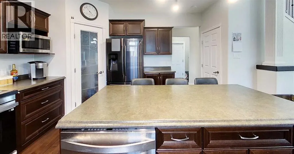 7 Bench Creek Estate