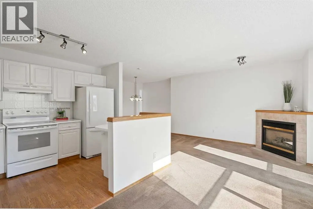 185 Mt Douglas Manor SE