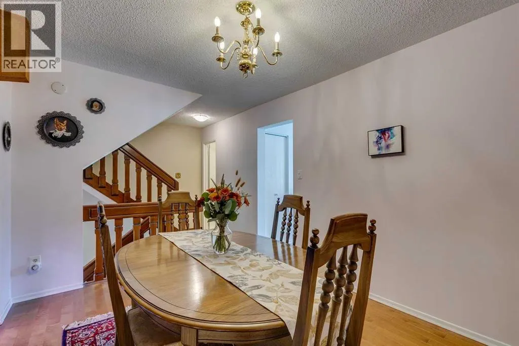 11, 10030 Oakmoor Way SW