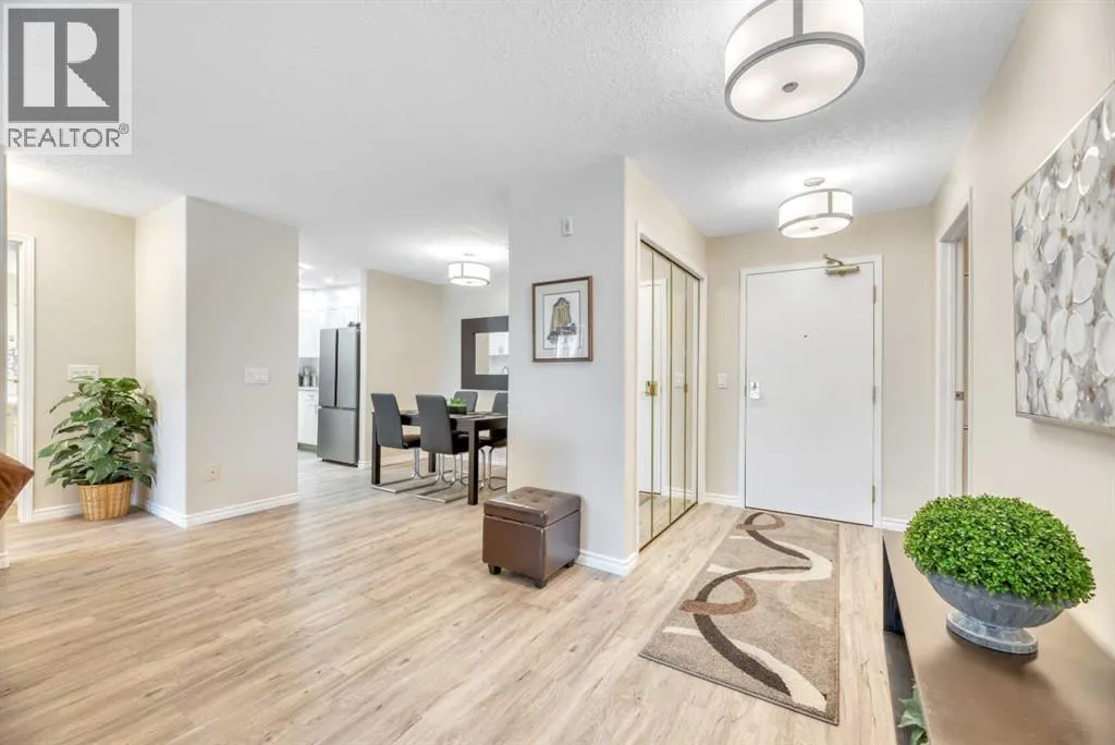 204, 7239 Sierra Morena Boulevard SW
