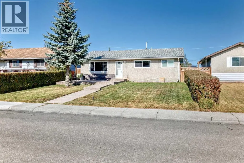 5414 Valentine Crescent SE