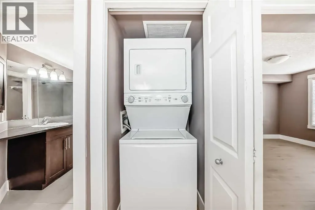 207, 500 Rocky Vista Gardens NW