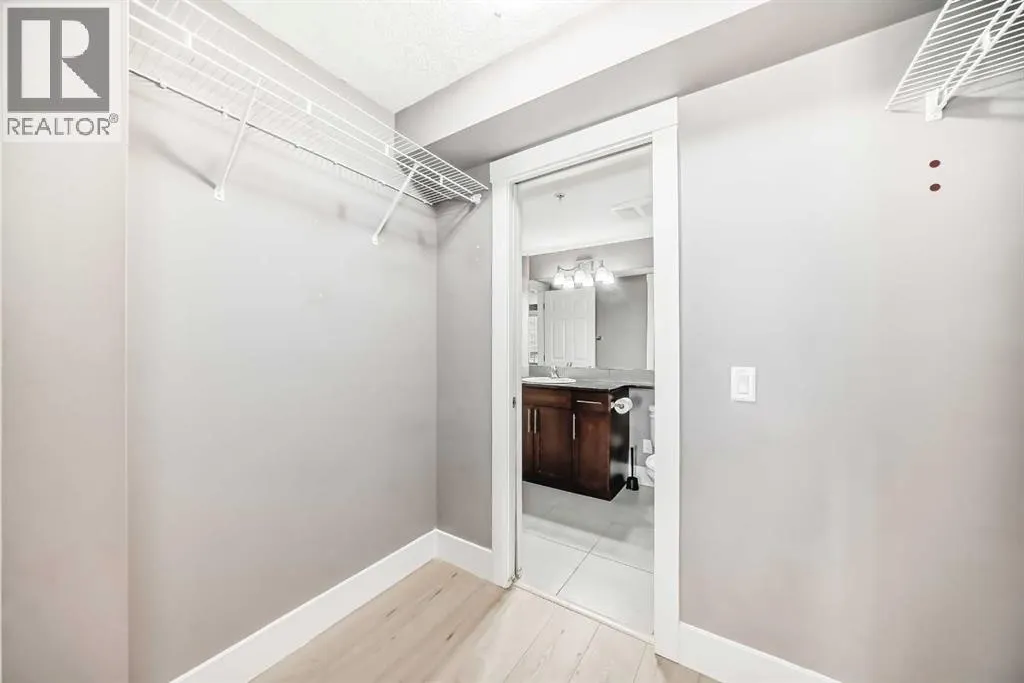 207, 500 Rocky Vista Gardens NW