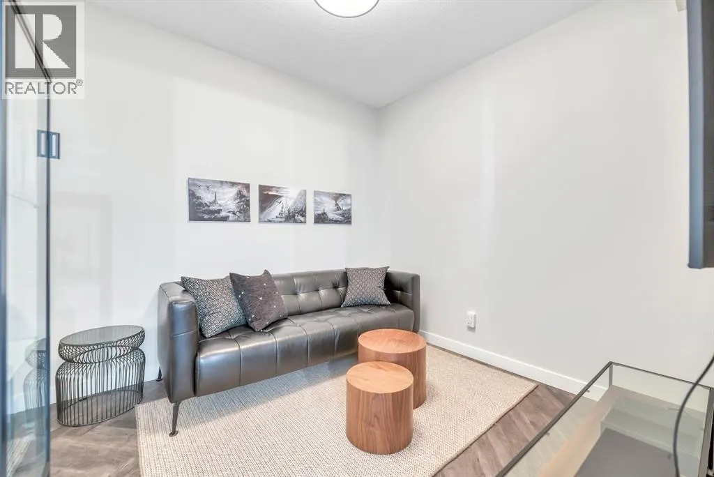 409, 35 Walgrove Walk SE