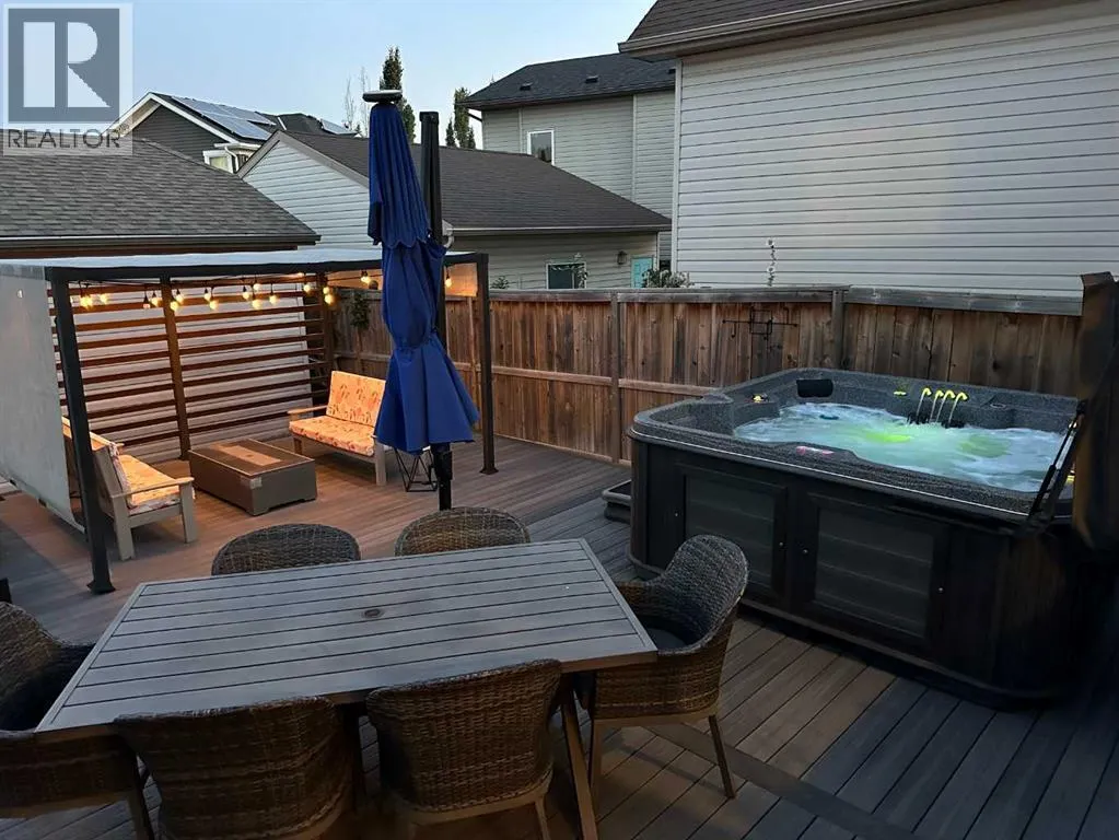 64 Elgin Meadows Manor SE