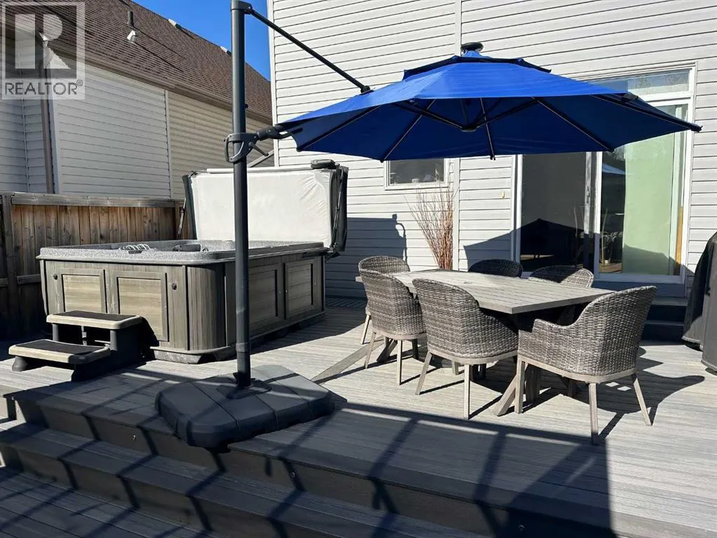 64 Elgin Meadows Manor SE