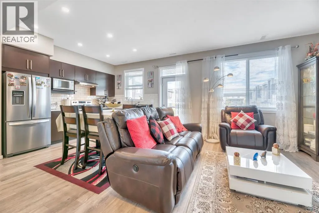 201, 235 Redstone  NE