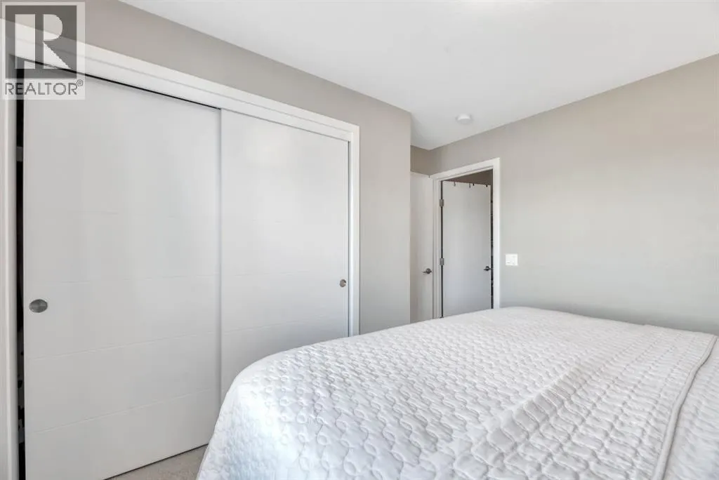 201, 235 Redstone  NE