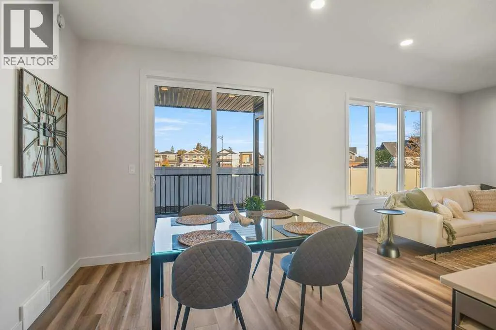 62 Eaton Crescent