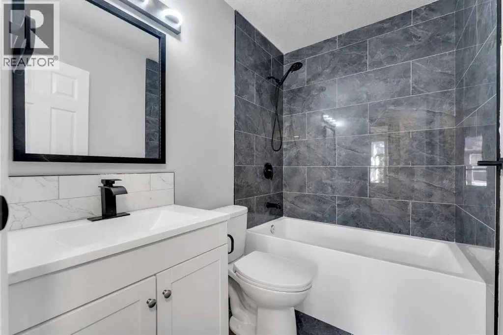 15, 3200 60 Street NE