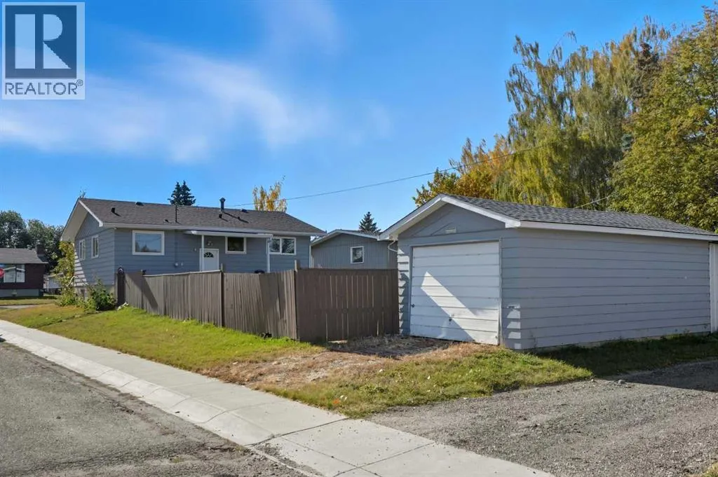 1502 18 Avenue