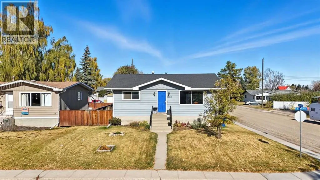 1502 18 Avenue