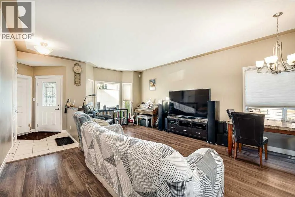 117 Chinook Street