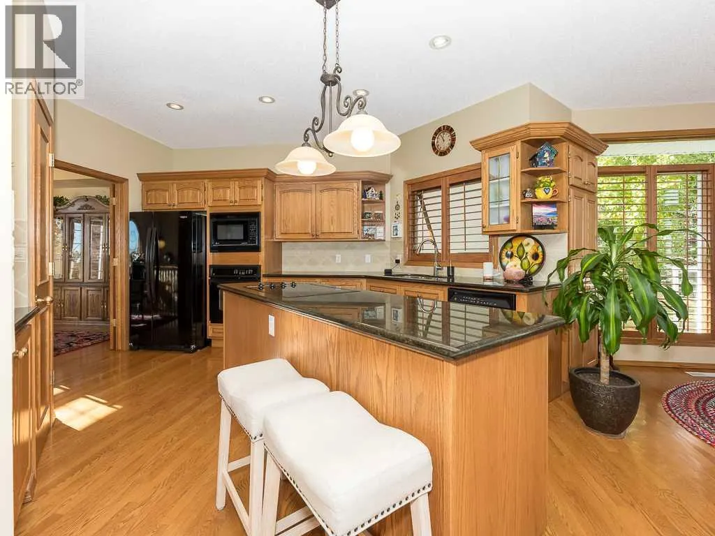 51 Hamptons Drive NW
