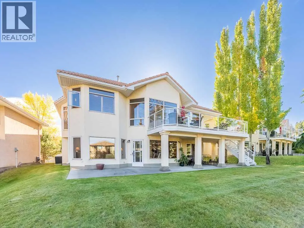 51 Hamptons Drive NW