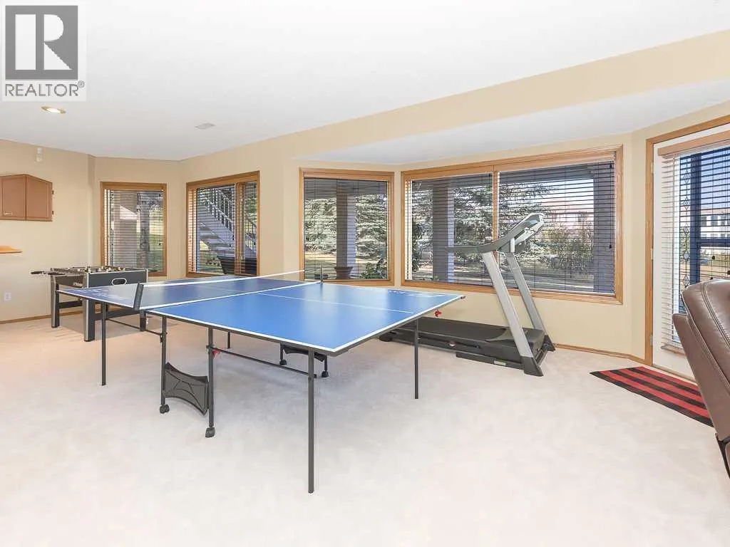 51 Hamptons Drive NW