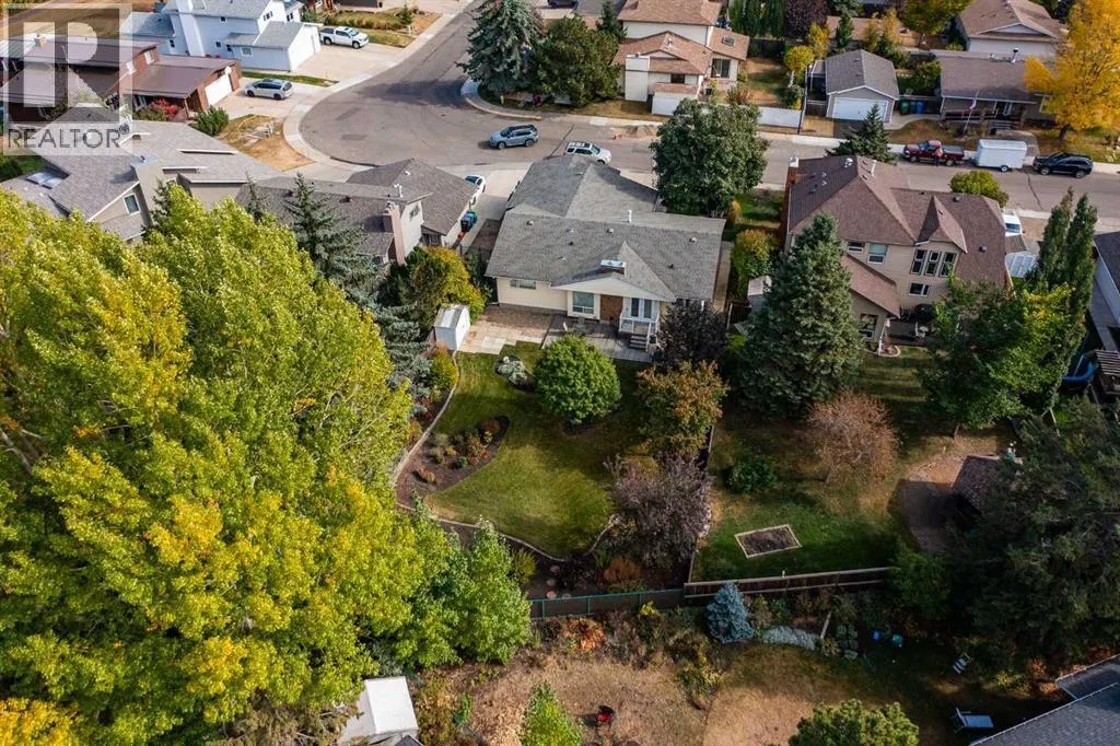 146 Welton Crescent