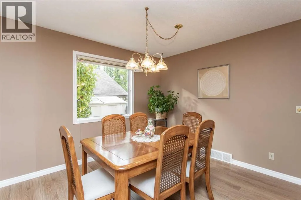 146 Welton Crescent