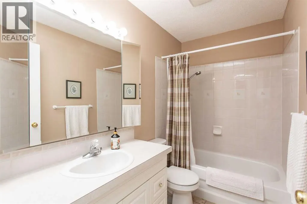 146 Welton Crescent