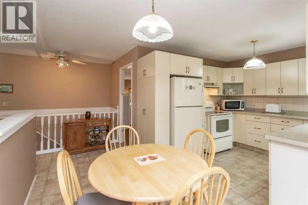146 Welton Crescent