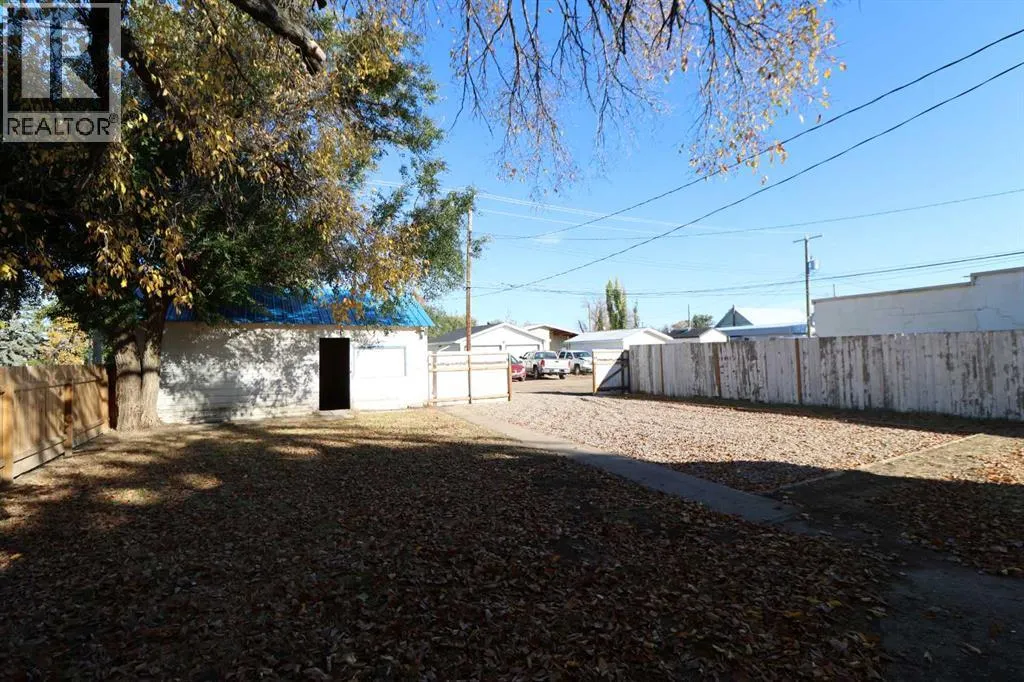 5103 44 ave