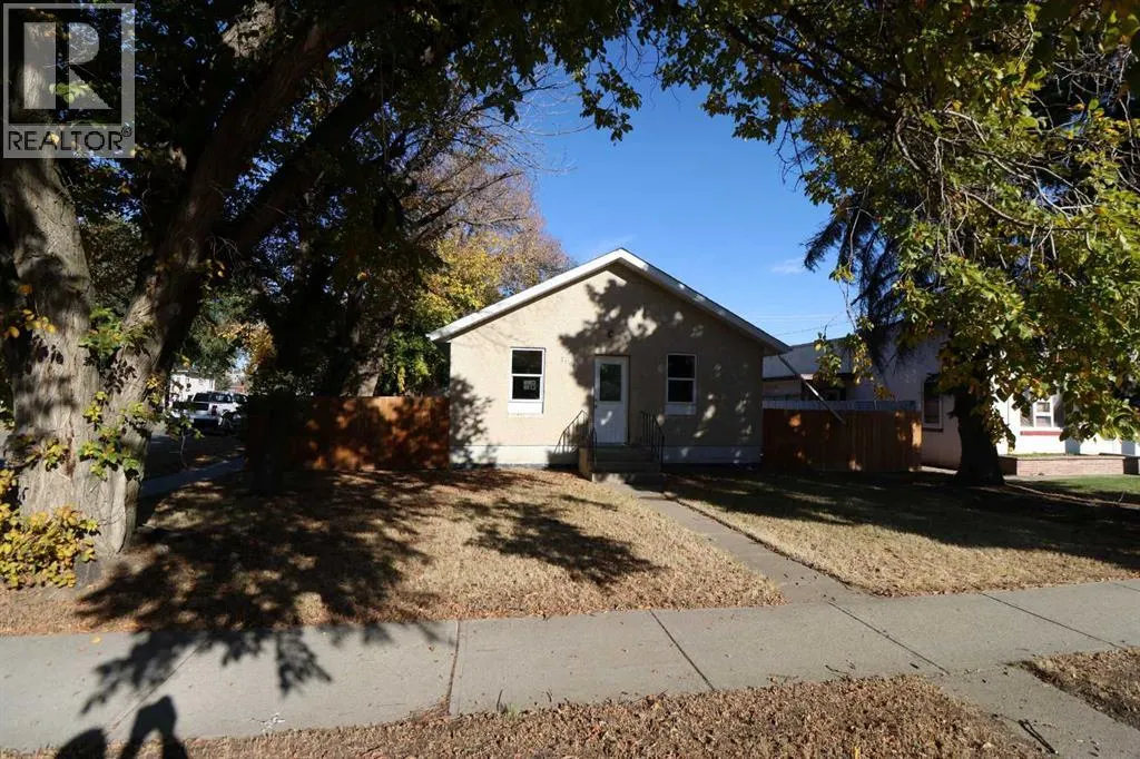5103 44 ave