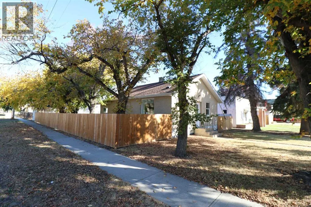5103 44 ave