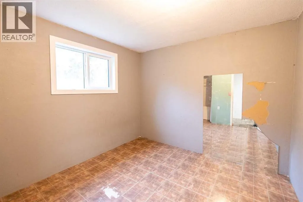 107142 Range Road 135