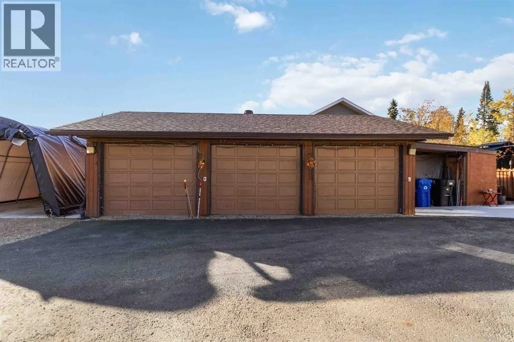 39 Poplar Crescent