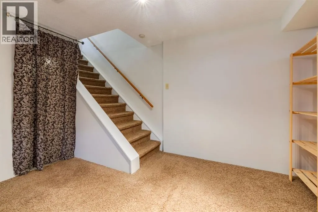 90 Allandale Close SE