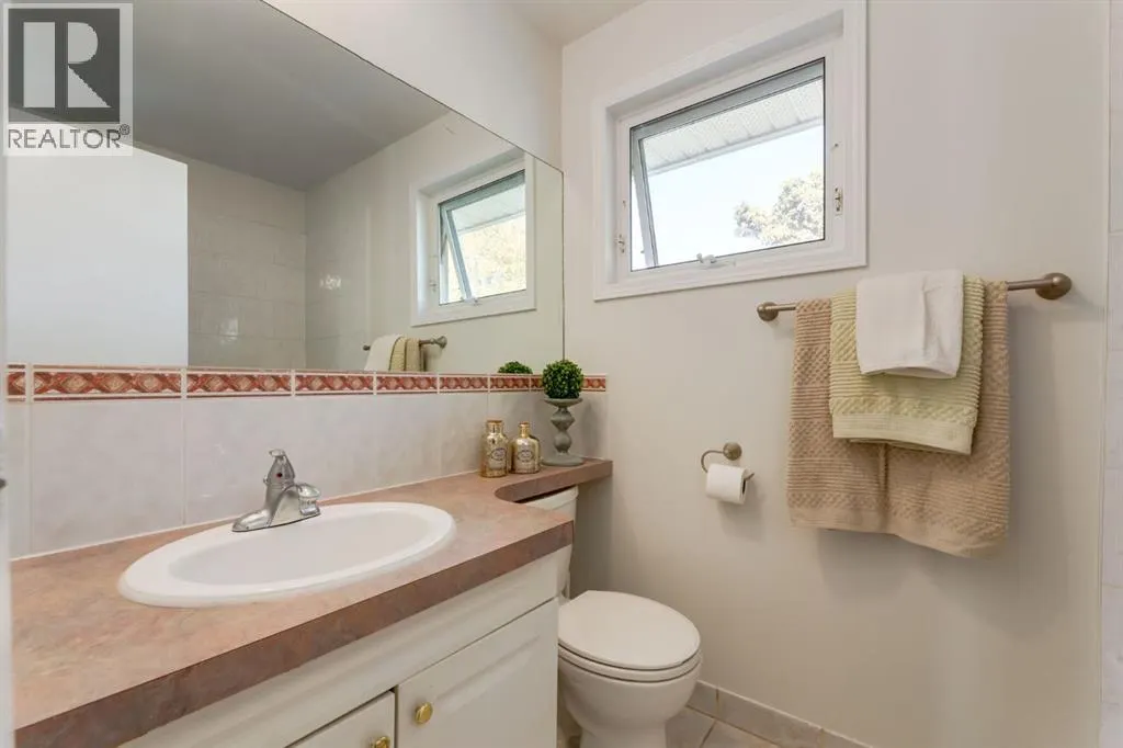 90 Allandale Close SE