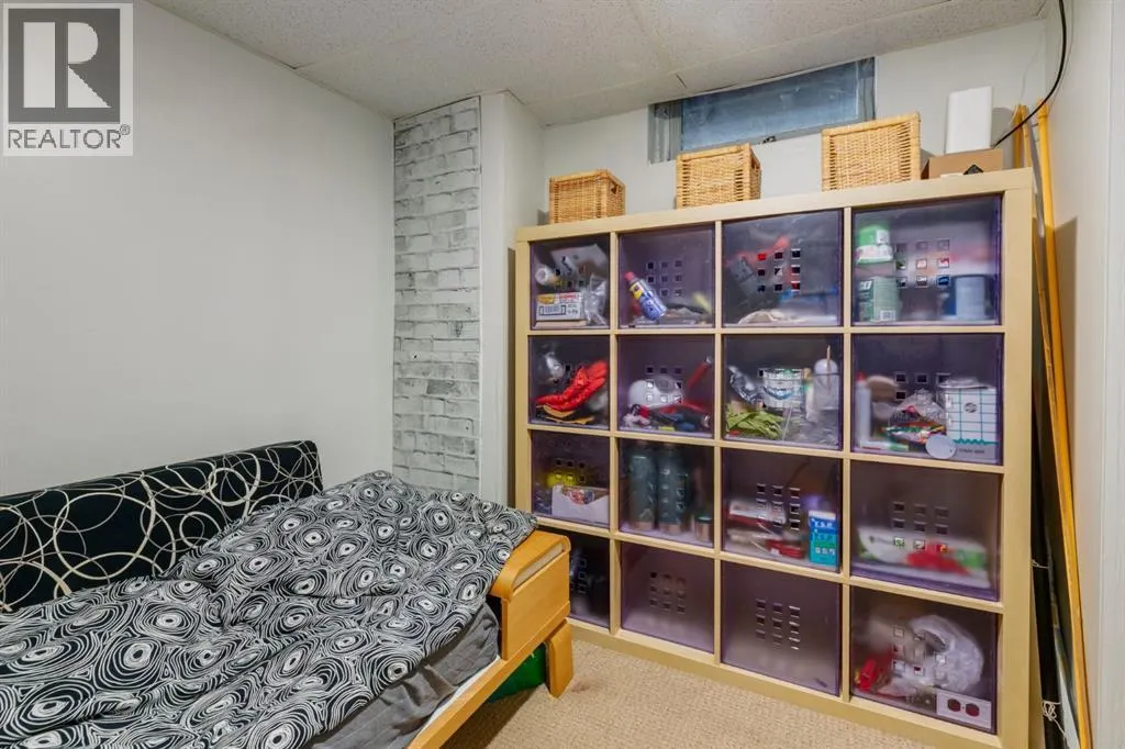 90 Allandale Close SE