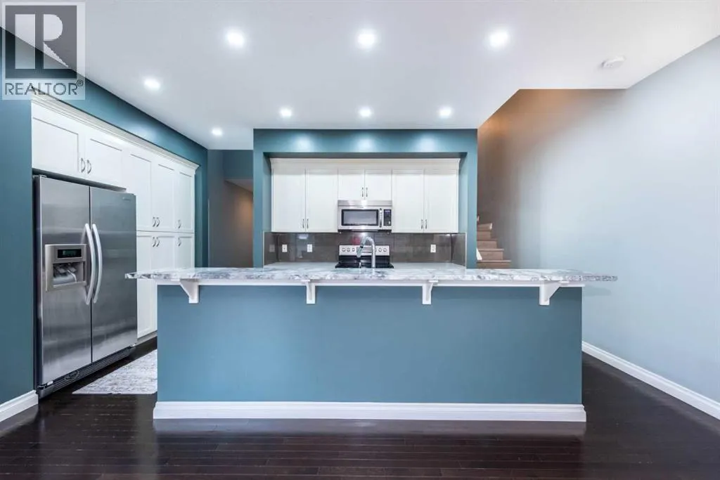 470 Mahogany Terrace SE