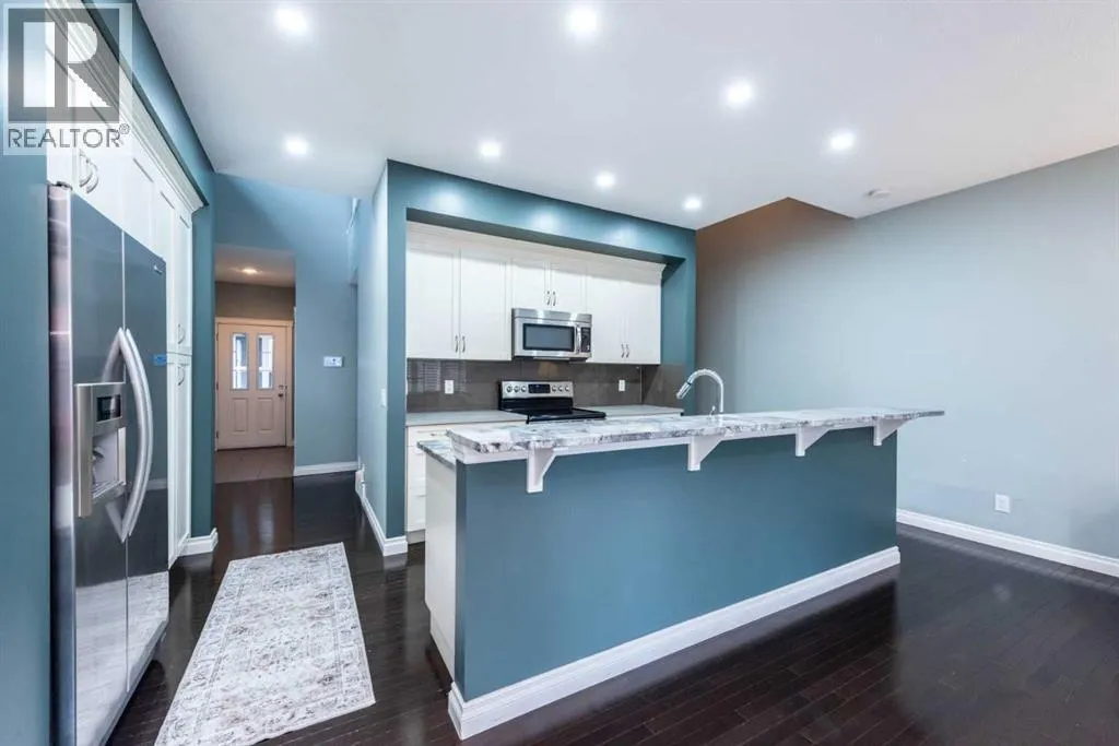 470 Mahogany Terrace SE