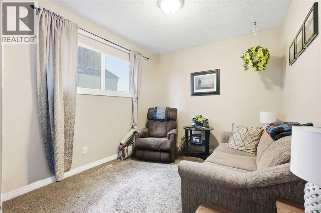 163 Whitewood Place NE