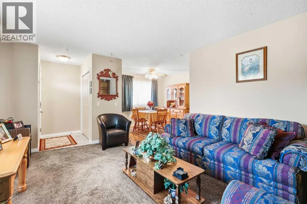 163 Whitewood Place NE